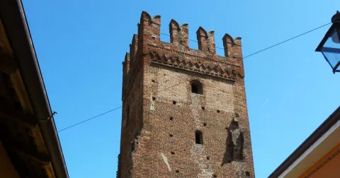 Rosasco Castle
